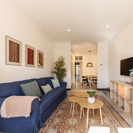 Bravissimo Ciutadans C, 2-bedroom Barri Vell Apartment Girona