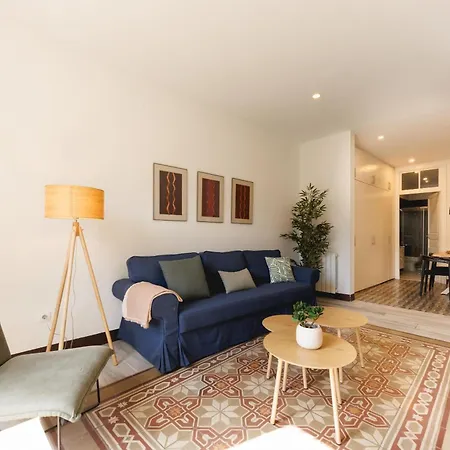 Bravissimo Ciutadans C, 2-bedroom Barri Vell Apartment *